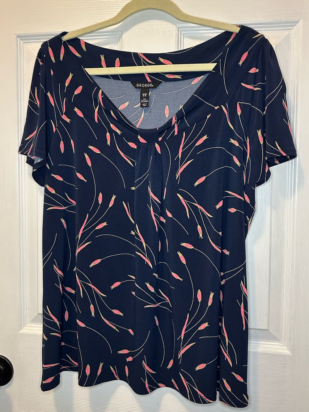 George Navy Short-Sleeve Top with Pink Floral Buds Women’s Size XL 16-18